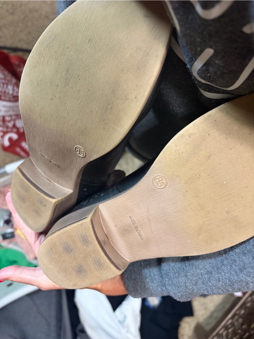Vepose Black Ankle Heeled Boots - Picture 5 of 5